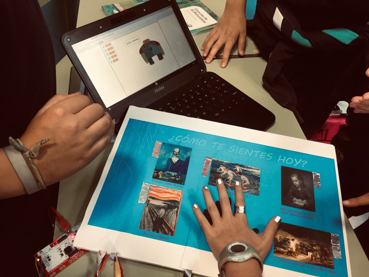 Fdito_gormaz's tweet photo. Detectamos emociones con #obrasdearte gracias a la ayuda de @makeymakey #scratch3.0 y #Chromebook @GoogleForEdu #TardeSteam en @colegiosanramon https://t.co/RdDnXxtQrf