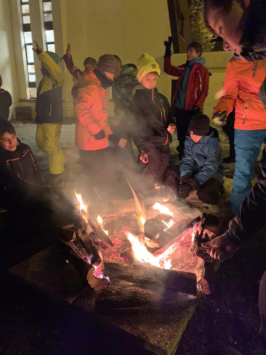 Day 4: Campfires and marshmallows under the starry skies #FPSSkiTrip2020