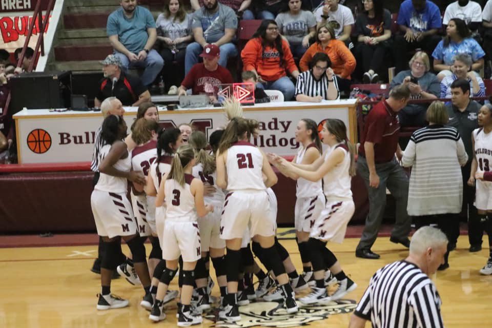 _Sports00's tweet photo. PURE BLISS!! Muldrow Lady Bulldogs #FindAWay to beat 3A#6 Roland Lady Rangers 59-58 in a THRILLER! What a game and what a team effort!!! Perfect record in conference play and NOAA Conference Champions!! The journey isn’t over yet.... we’re just getting started!! https://t.co/LC0JzI4VLu