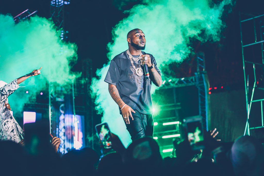 stino_ng's tweet photo. Here’s to the #patorankingexperience in Abuja.... 
@patorankingfire @DelphinoENT @davido 🔥🔥 ..... 
These images gave me life!!❤️ https://t.co/7uIgIWKOFt