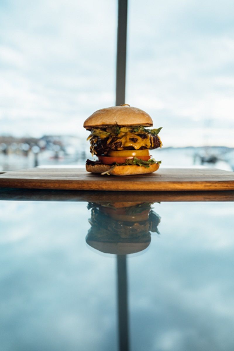 Skiff Bar tweet media