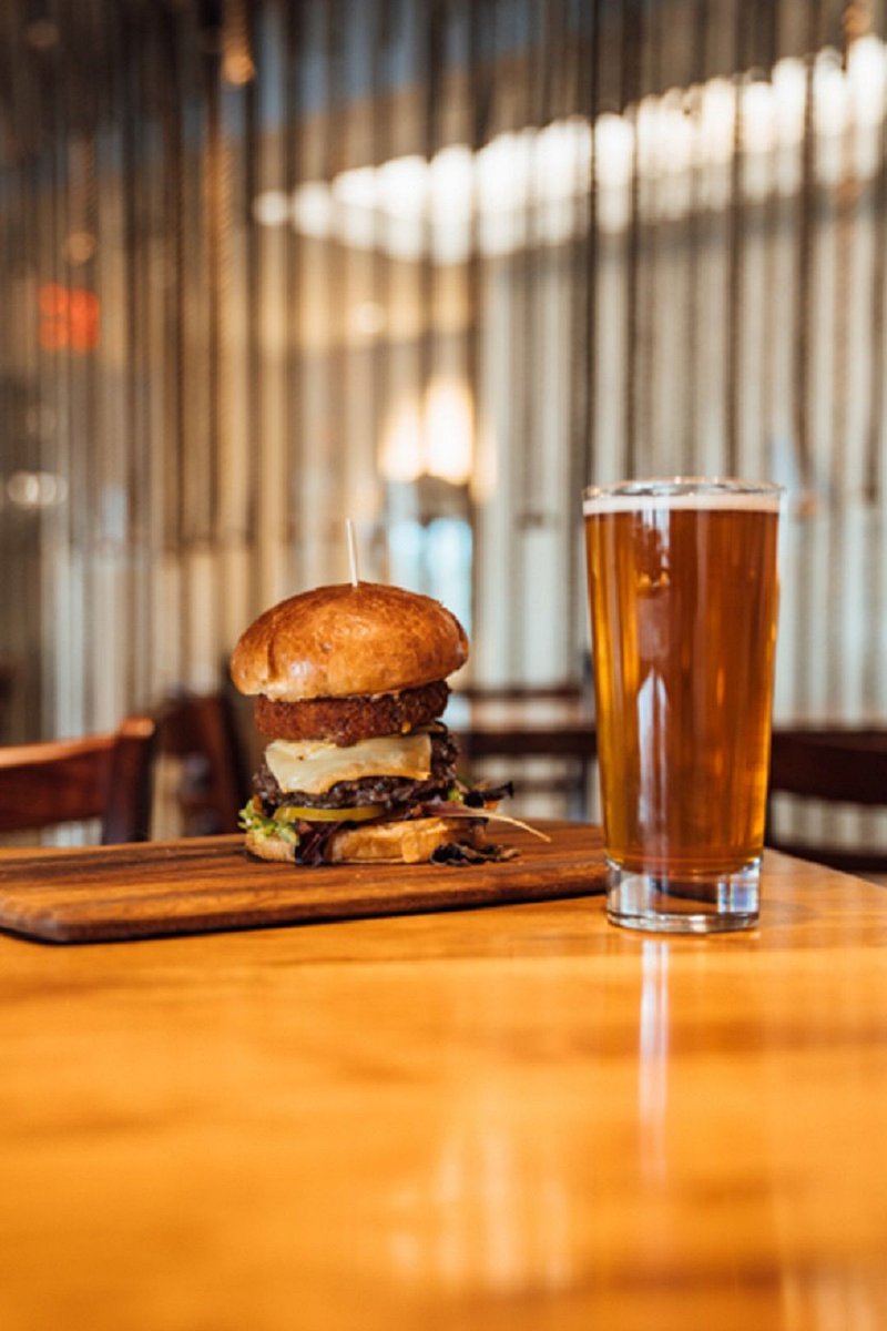 Skiff Bar tweet media