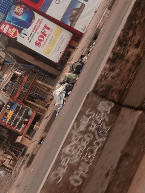 AdeOlaHimself's tweet photo. As citizens of @visitogun , we are not only dirty but extremely dirty. 

Let’s re-orientate ourself and imbibe the culture of proper waste management to keep our cities and towns clean. 

It begins with you and I. Let’s join in the #BuildingOurFutureTogether project. https://t.co/YOBUdUi7La