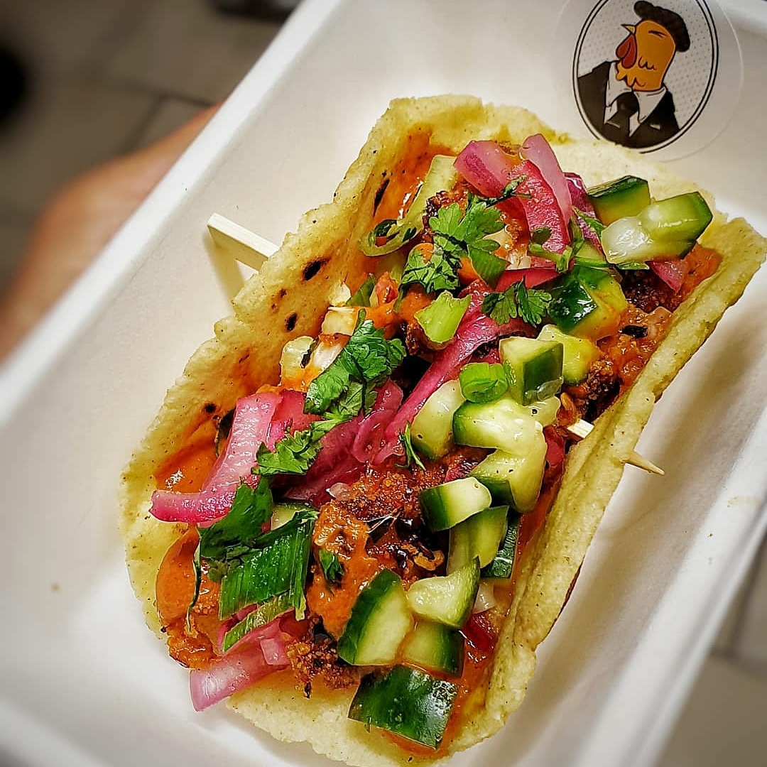 As it's #tacotuesday we thought we would ask you to encourage @bakedbirduk to bring their newly designed Pulled Chicken Wing taco, complete with homemade slaw to #TheSurreyFoodFestival and #TheBigMeatAndBeerFestival along with their usual selection of wings 👍