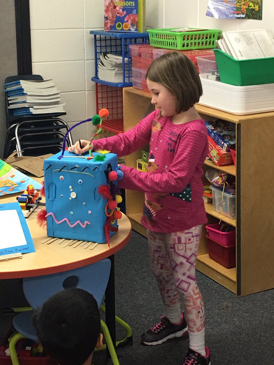 We are 100 days smarter! Kinders celebrate the 100th day of school.