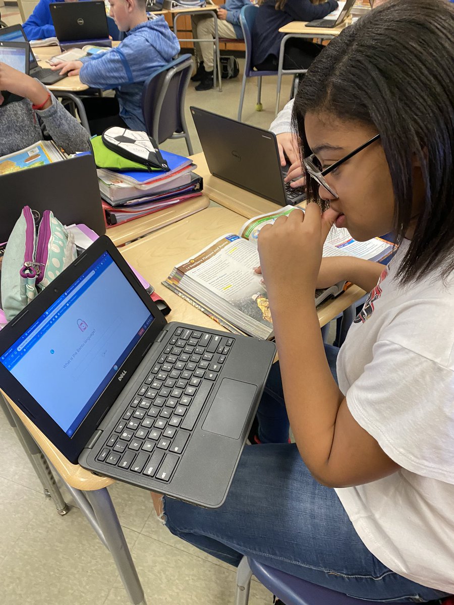 AndreaATimR6's tweet photo. Africa online Scavenger Hunt using Flippity to kick off our new unit was a success today! It was intense and engaging.
Taking a Safari Adventure tomorrow π¦ππ
π¦π¦πͺ #makinghistoryin401 @WPMiddle https://t.co/dTcPT5IjpU