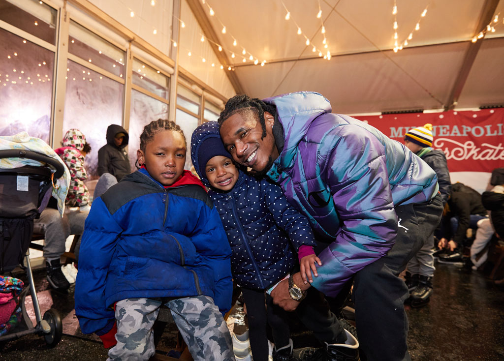 MplsWinterSkate's tweet photo. Remember #MplsWinterSkate rink in Loring Park is open daily through March 1! Free skating &amp; complimentary skates plus:

Fitness Skates: Feb 18 &amp; 25 (5-9p)
Skating lessons: Feb 22 &amp; 29 (3-4p)
Leap Day Party: Feb. 28 (Princess &amp; Frog movie 6pm)
Hot coco &amp; giveaways: Feb 29 (3-4p) https://t.co/uoIwI1X5Lw