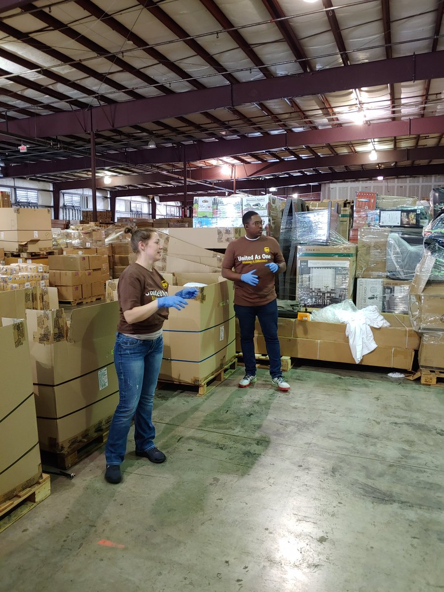 Volunteering at Harvest Time International...cleared 65 pallets, helping 1500 people in Honduras. Great job to our partners!