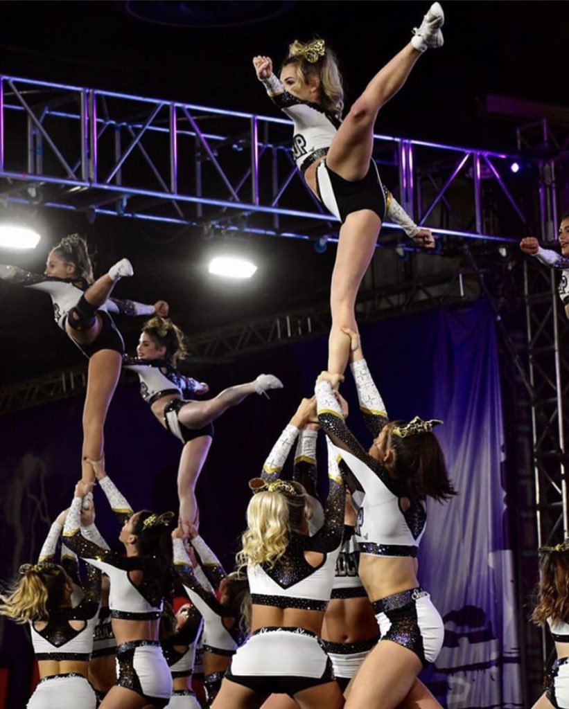 ShootingStarsWC's tweet image. 10 Days until NCA! Retweet if you love the Shooting Stars. Like if you can't wait to cheer us on in Dallas.❤️