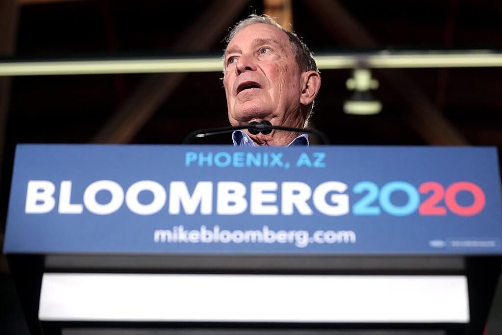 NationOverload's tweet photo. Trump Calling Out “Mini Mike” Bloomberg Over “Illegal Campaign Contributions” https://t.co/1wfaxxV0Di https://t.co/wa9CcJ4cX3
