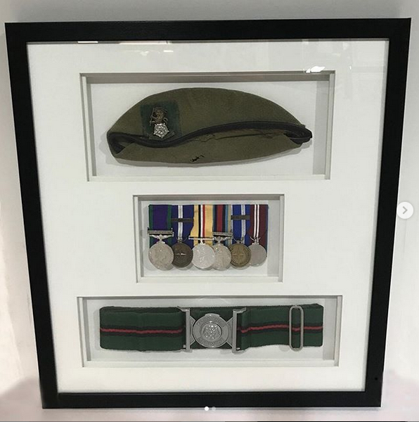 art_hull's tweet photo. Beautiful bespoke frame made to display some amazing history!
#framing #bespokeframes #showcase #personalisedgifts #history #hull #itsallingthedetailing 🎖️🏅🥇🥉🥈 https://t.co/6hWEZXmUET