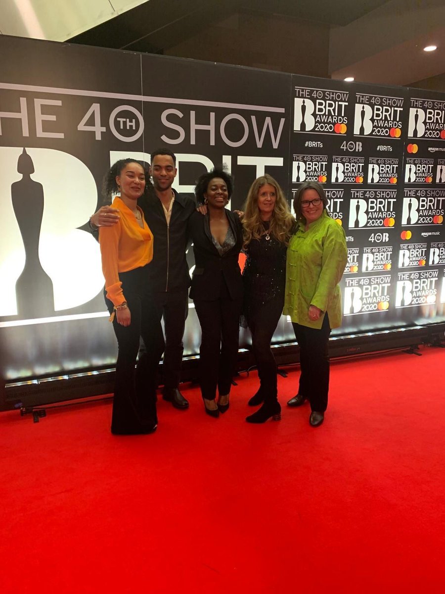 Key4LifeUK's tweet photo. Happy 40th Birthday to the @brits
-
Thank you for all of the extraordinary support you give to #Key4Life 
-
Pictured above are friends of the Brits, along with Eva and her family; celebrating her husband, James’s Birthday 

#WhatIf 
#YOUNITED https://t.co/pDSwoIz78a