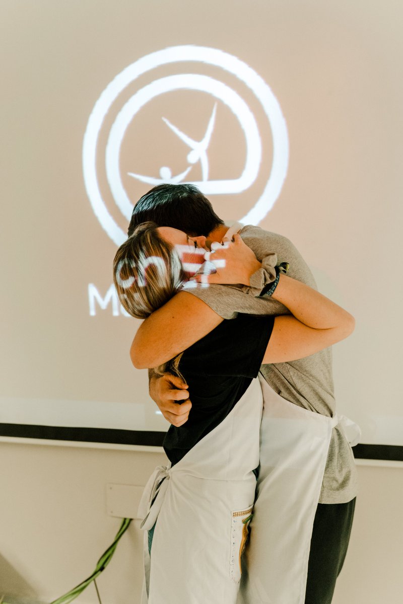 Se acerca el gran día, mañana es... ¡LA FINAL DE #MasterchEFugr! 👏
Tendremos el lujazo de ver a <a href="/PablooMartin7/">Pablo</a> y a <a href="/martabautista3/">(🌊) ta</a> exponer sus menús estrella ⭐️
Disfrutad mucho del proceso para que nos vayamos con un sabor de boca insuperable. Sois el broche...