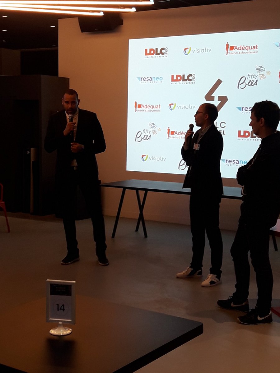 ClaireLabaune's tweet photo. Lancement de la soirée networking @LDLCASVEL au siège du groupe @LDLC https://t.co/SM6OLdnbwk