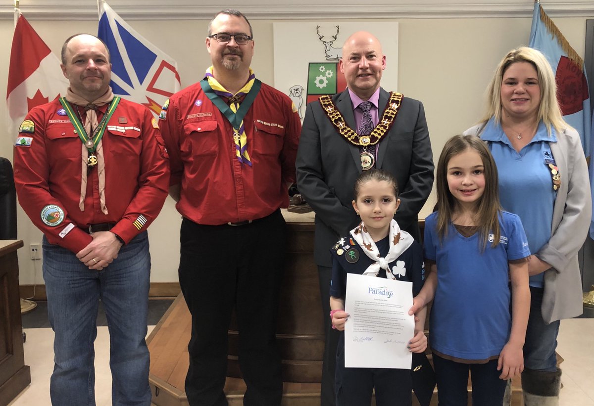 townofparadise's tweet photo. Mayor ⁦@DanBobbett⁩ is joined by ⁦@NLScouts⁩ &amp; ⁦@GGCNL⁩ to proclaim Feb 16-23 as Scout-Guide Week. The spirit of adventure, team work, &amp; good citizenship is instilled in our youth through Scouts &amp; Guides. https://t.co/hZlwxIK5sd