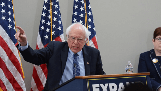 NationOverload's tweet photo. Bernie Draws Big Crowds Compared To Dem Rivals https://t.co/g61fgxLuyb https://t.co/SmA8uYkCr3