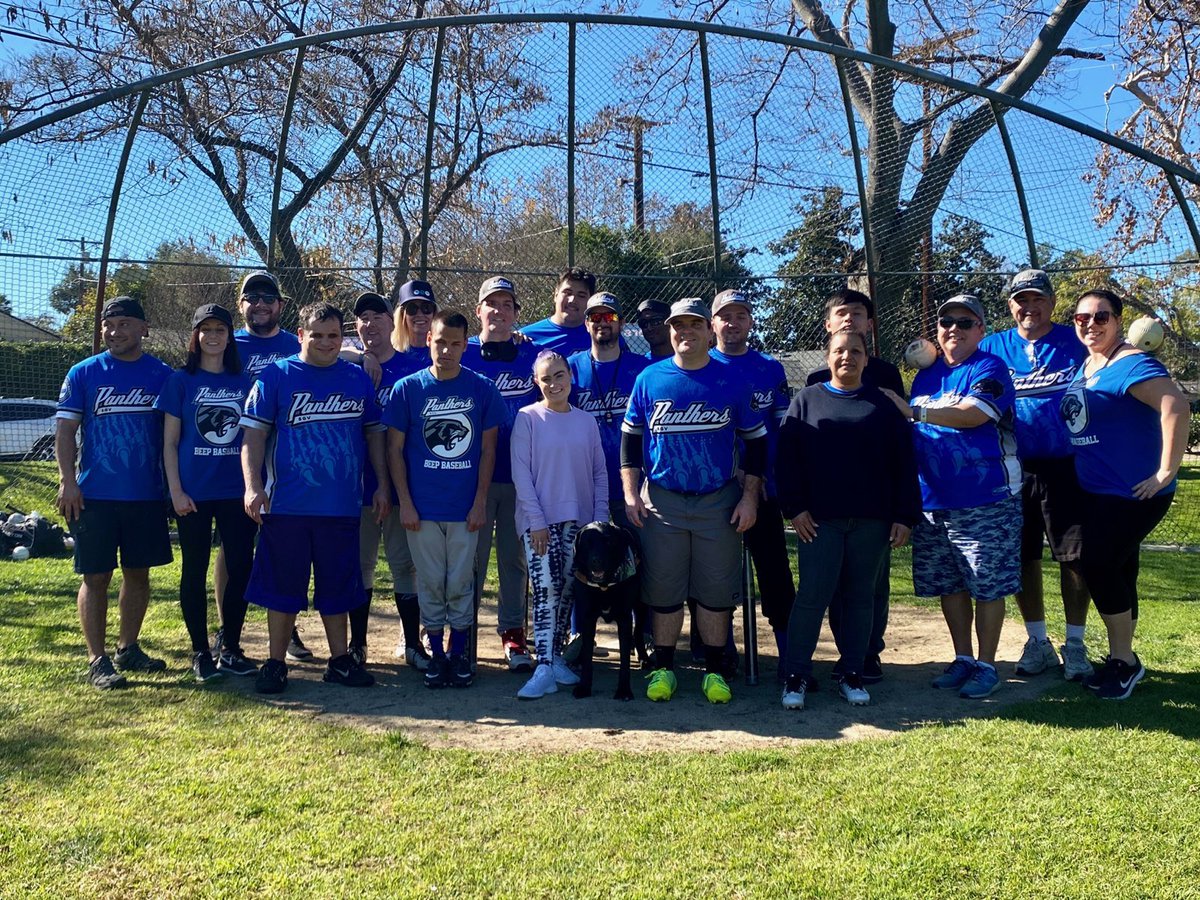 #YouTuber <a href="/MollyBOfficial/">Molly Burke</a> stopped by practice on a beautiful Pasadena morning to learn about beep baseball and take some swings! Thanks for spending time with us and for your help in spreading the word about beep baseball and the Panthers! <a href="/PasadenaGov/">City of Pasadena</a> #nolimits #2020 #goals