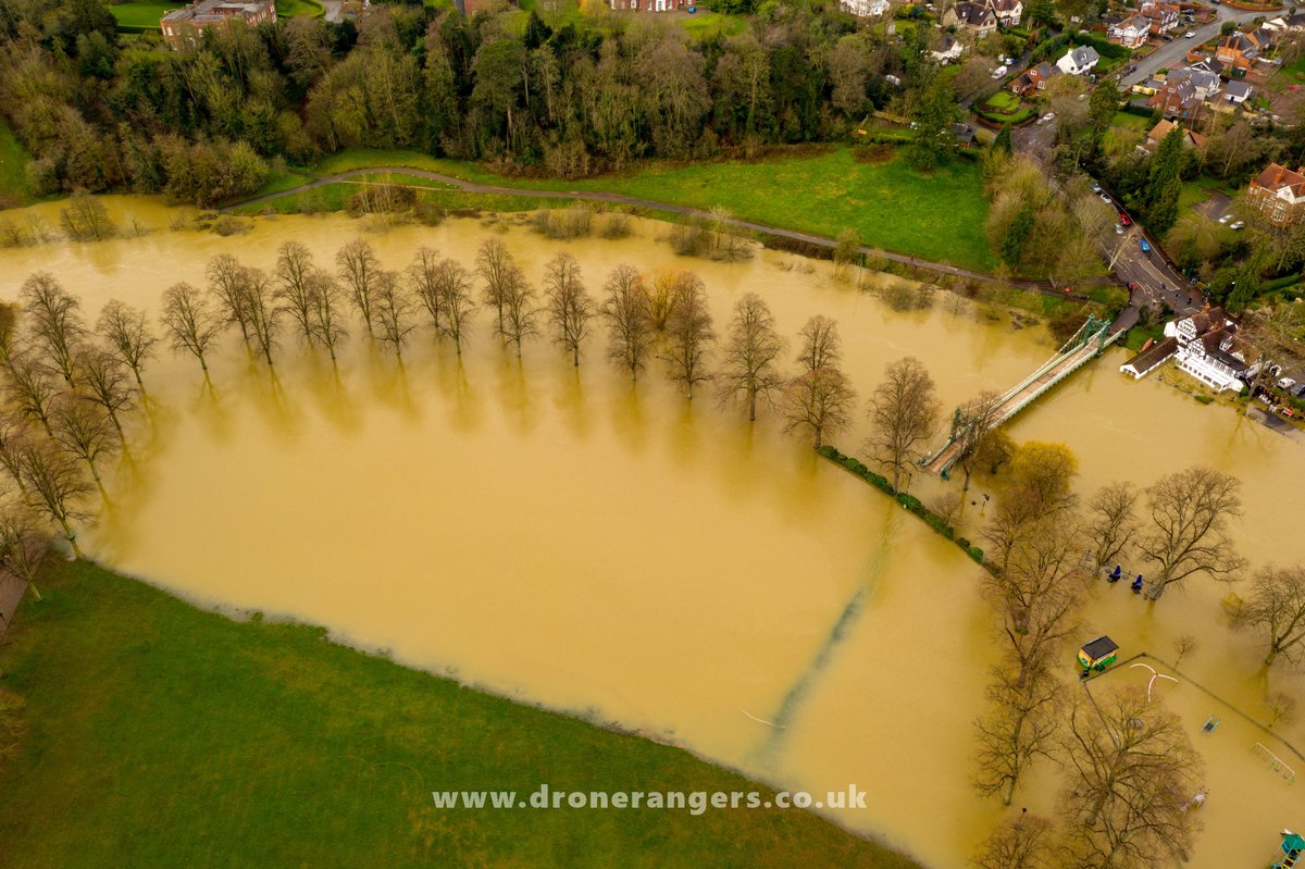 vsdronerangers's tweet photo. Drone images of the Shrewsbury floods taken today during a commercial shoot for Shropshire Council https://t.co/JRuRGwIC4X https://t.co/is8Fds3mt7