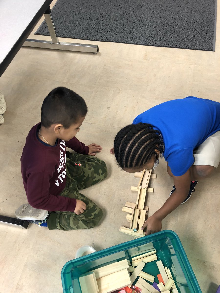 ToddLaVogue's tweet photo. Tinker Lab: Kindergarten visiting today...
Student A: โWhat did we do wrong?โ
Student B: โLetโs find out.โ
Me: ๐
#beyondrubrics https://t.co/n5KhuA8YTg