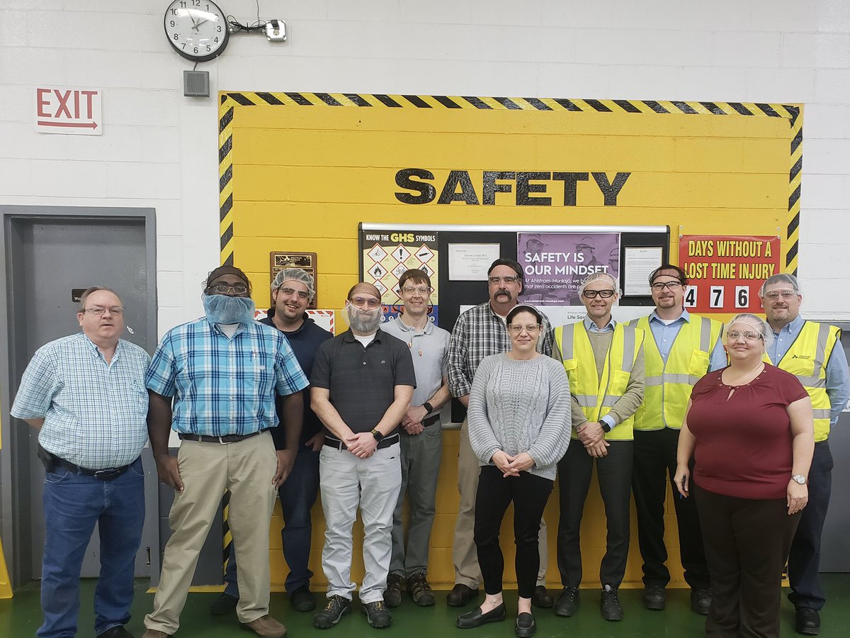 runearnes's tweet image. More than 13 years (4.760 + days) without a lost time accident really speaks for living our slogan: “Safety is Our Mindset” @AhlstromMunksjo Bethune, SC, USA. Me (no. 4 from right), a few colleagues and the great local Management Team after the annual safety compliance audit.