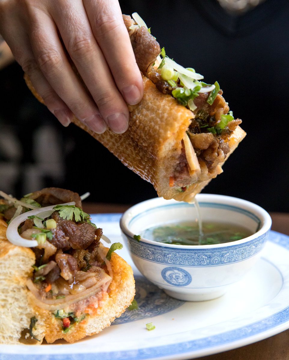 Who's hungry??
.
.
.
#littlesisterMB #manhattanbeach #southbay #eaterLA #foodies #eatmunchies #LAist #YelpLA #eeeeeats #latimesfood #munchies #eatguide #noleftovers