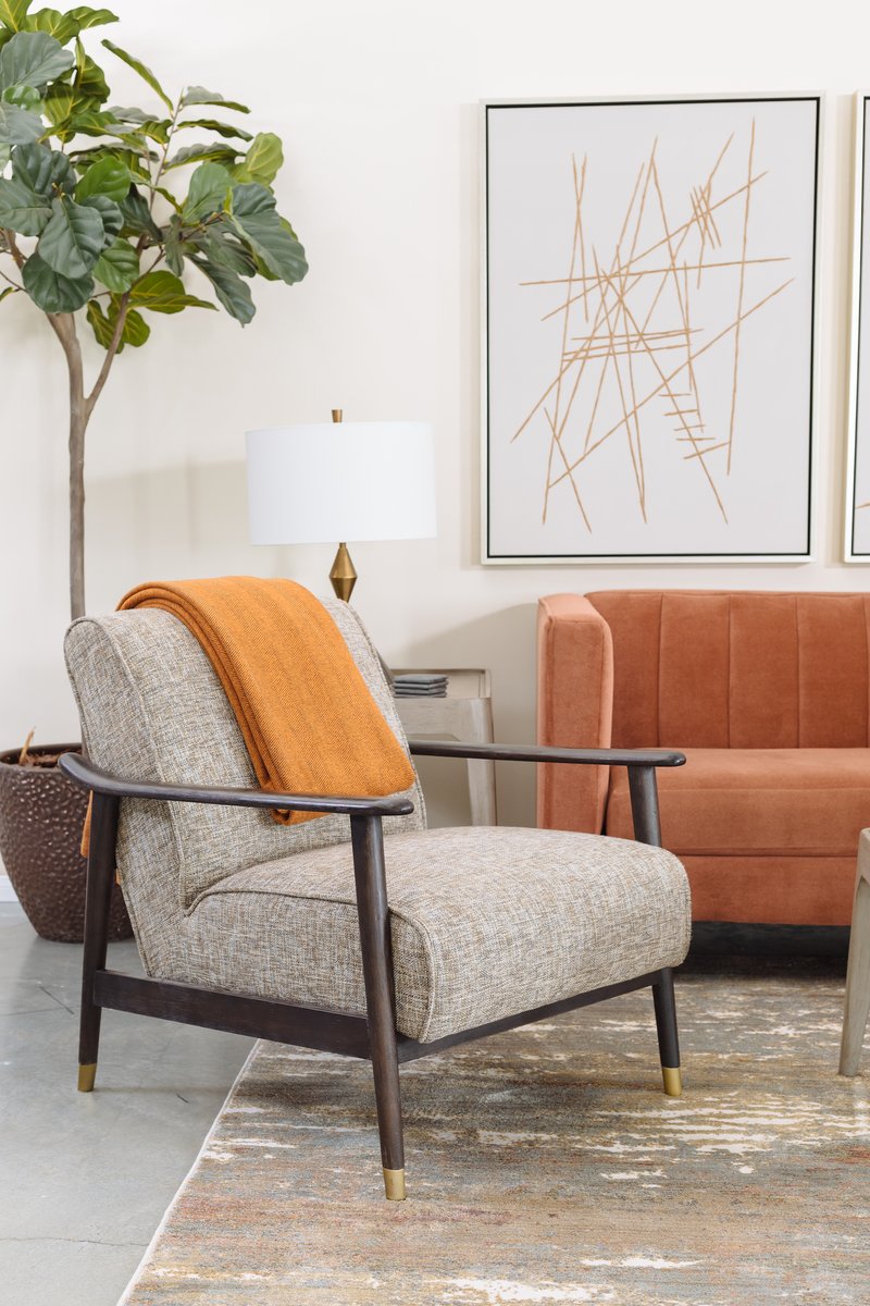 Mathis_Home's tweet photo. Anyone else obsessing over this mid-century styled room?😍  https://t.co/OBmJ7lqsuu

#MathisStyle #YourStyleYourPrice #MidCenturyModernFurniture #LivingRoom https://t.co/IAOF46DvHW