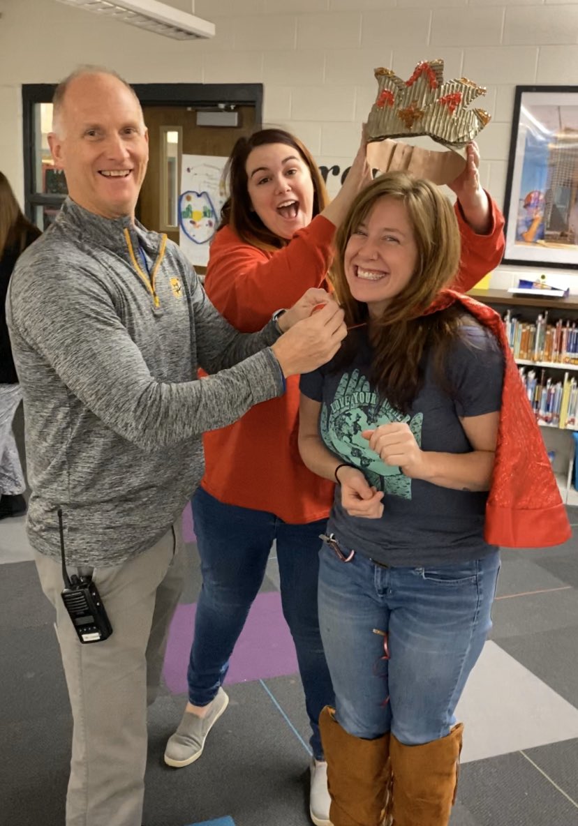 GilbertSTEMGES's tweet photo. Congratulations to our GES Teacher of the Year, Ms. Rebekah Cantrell! We also recognized our 2020 Staff Member of the Year, Mrs. Lynn Keaton! Both of these amazing ladies are deserving of this honor and go above and beyond in their service each day! 💙💚 https://t.co/Uj5yfm38zI