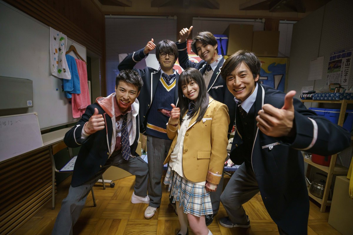 Signal100_Movie's tweet photo. 👨‍🏫本日は #レディースデー

🕴️‍♀️＼おひとりでも／🕴
👫＼友達や恋人同士でも／👭

『#シグナル100』大ヒット上映中💀

▽劇場情報はこちら🎬
https://t.co/ak4aOPTUYA https://t.co/qQ3PBXnMmd