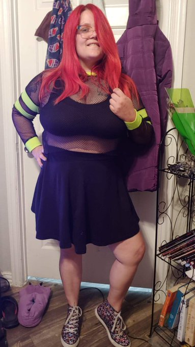 No makeup, still cute as fuck https://t.co/ONlT8Z6T0U<a href="/tag/bellyinflation"class="tags"><span>#bellyinflation</span></a><a href="/tag/bellyexpansion"class="tags"><span>#bellyexpansion</span></a><a href="/tag/inflationkin"class="tags"><span>#inflationkin</span></a>