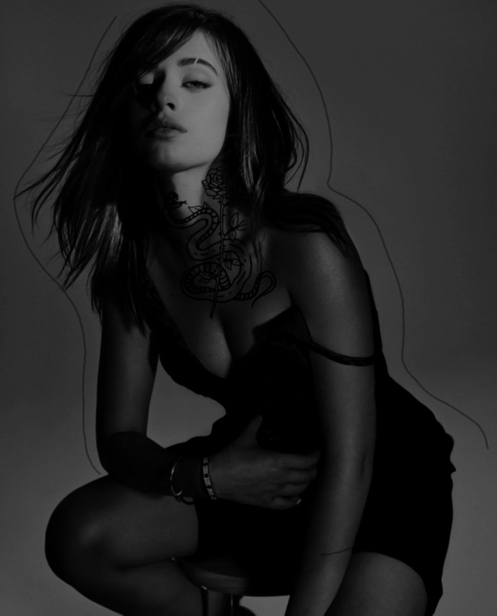 profvgoss's tweet image. ♡┊    Carita de diabla, bonita de más.