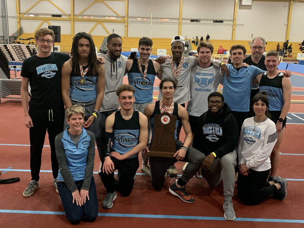 HtownHSCCPS's tweet photo. 3A state indoor track champs !!!
Congrats Canes. Hard work pays off ! #canepride #statechamps #hhs #smactrack https://t.co/s2KvZ3T0iF