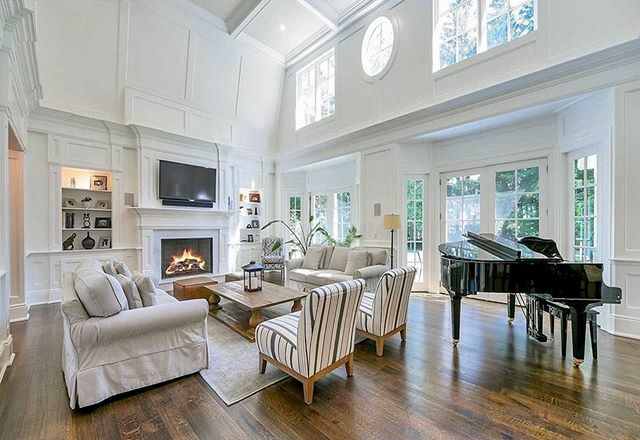 Architects_LLC's tweet photo. The two-story great room, when designed and articulated with care and purpose, can provide for a welcoming environment appropriately scaled and always inviting.  Designed by @jordan_rosenberg_architect and built by @parkhilldevelopment https://t.co/T4Hb5zGtlF https://t.co/LKju70F07k