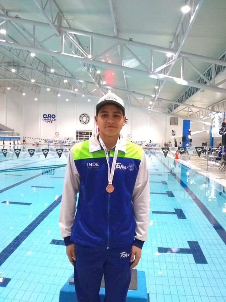 INDETamaulipas's tweet photo. (1/2) Gran actuación de los tamaulipecos en la Copa Heller que se disputó en Querétaro con presencia de nadadores internacionales 🏊♂️; fueron un total de cuatro medallas 🏅 las que consiguieron para #Tamaulipas 🙌🏼🌟 https://t.co/3VhgrTgsvl