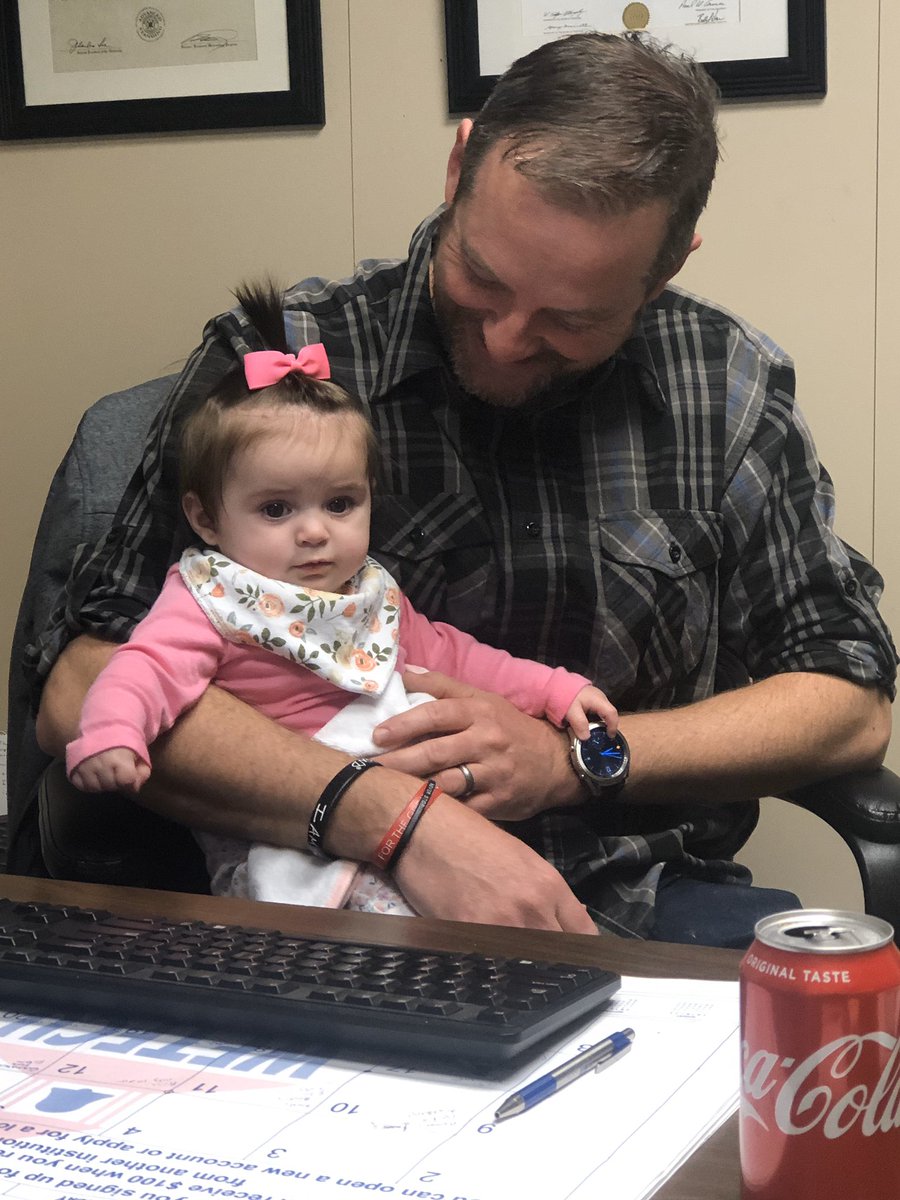 We had an intense day up <a href="/crockettwfisd/">Crockett Coyotes</a> today with our new temp administrator. <a href="/JesseThomas599/">Jesse Thomas, Ed.D</a> was taking notes from @msutherland05 mini me!