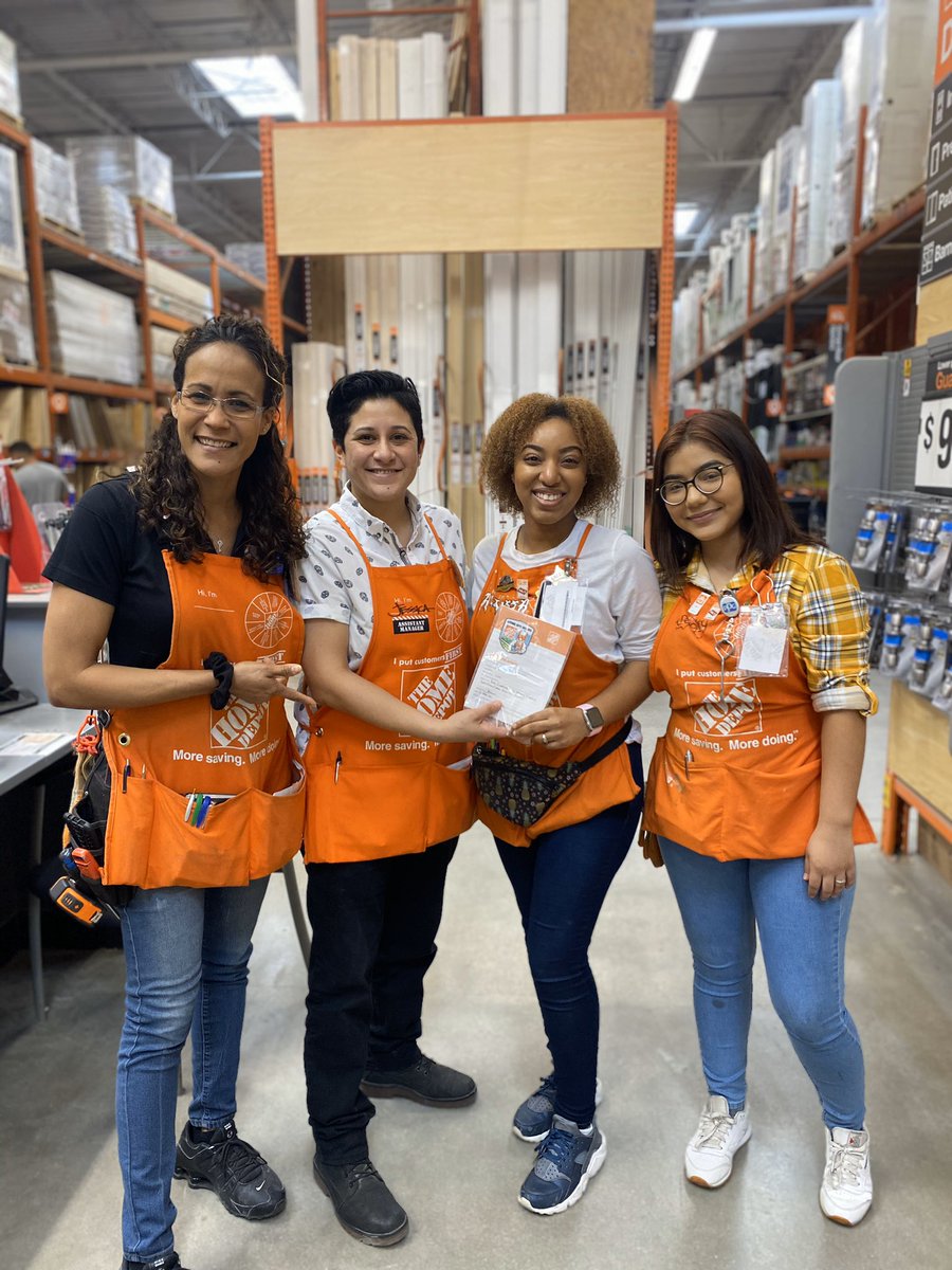 s/o to our millworks associate <a href="/AllissaSterlin1/">Allissa Sterling</a> who’s $10,000 window lead sold this week!! great job allissa!! 🧡 #thd0580 @jess_ramirez_ <a href="/TuttleLouis/">Louie</a> <a href="/jreed4401/">Jennifer Reed</a> <a href="/LMcmilian/">Liam Mcmilian</a> <a href="/Nikkia_523/">Nikkia_</a> <a href="/ibsmurfy1/">Tanya</a>