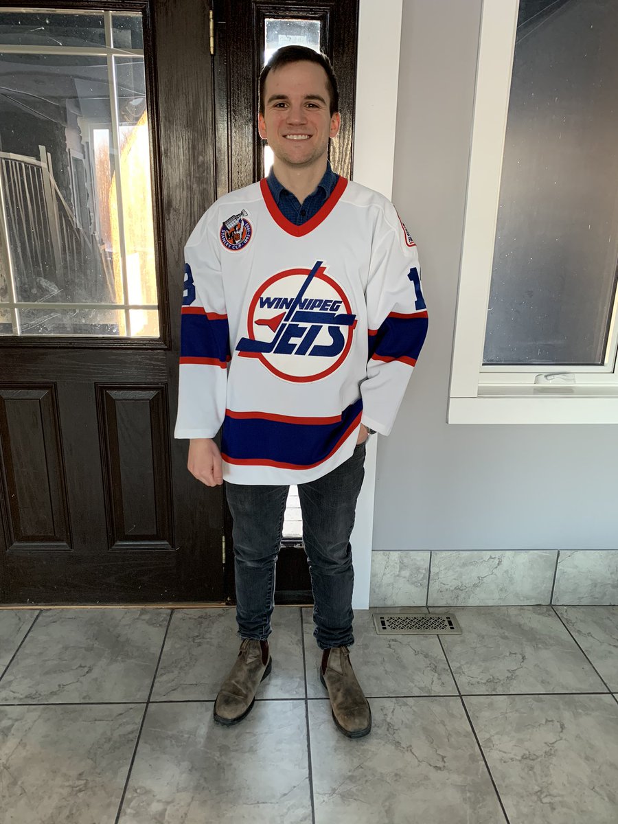 juliannavctr's tweet photo. This guy is seeing the @NHLJets play today for his birthday! Happy 26th! #winnipegjets #happybirthdaylevi https://t.co/fxF8rY9gaj