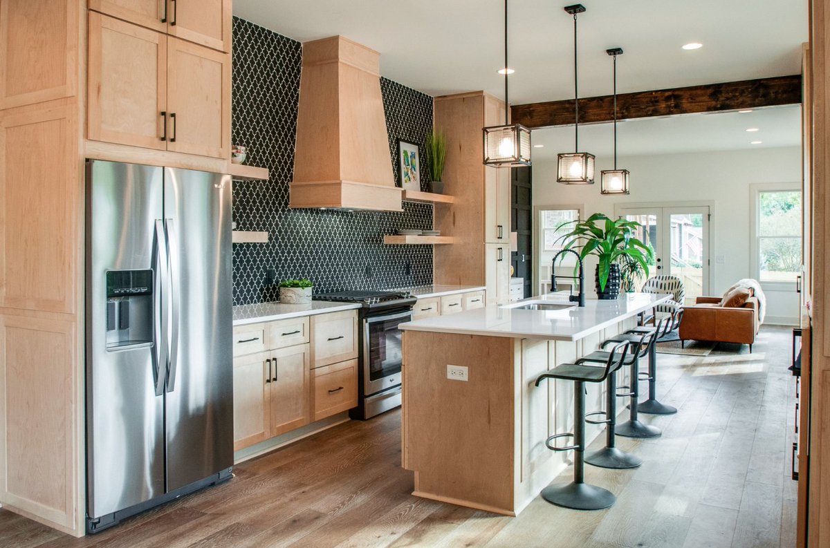 KichlerLight's tweet photo. Neutral, but stunning! Check out @KortneyWilson recent project (that she deemed 'The Colorless Craftsman) featuring pendants &amp; chandelier from the Steel collection. 

#kichler #kitchen #lightingdesign #kortflipsout #kortneywilson #sponsored https://t.co/YWNyyzKku3
