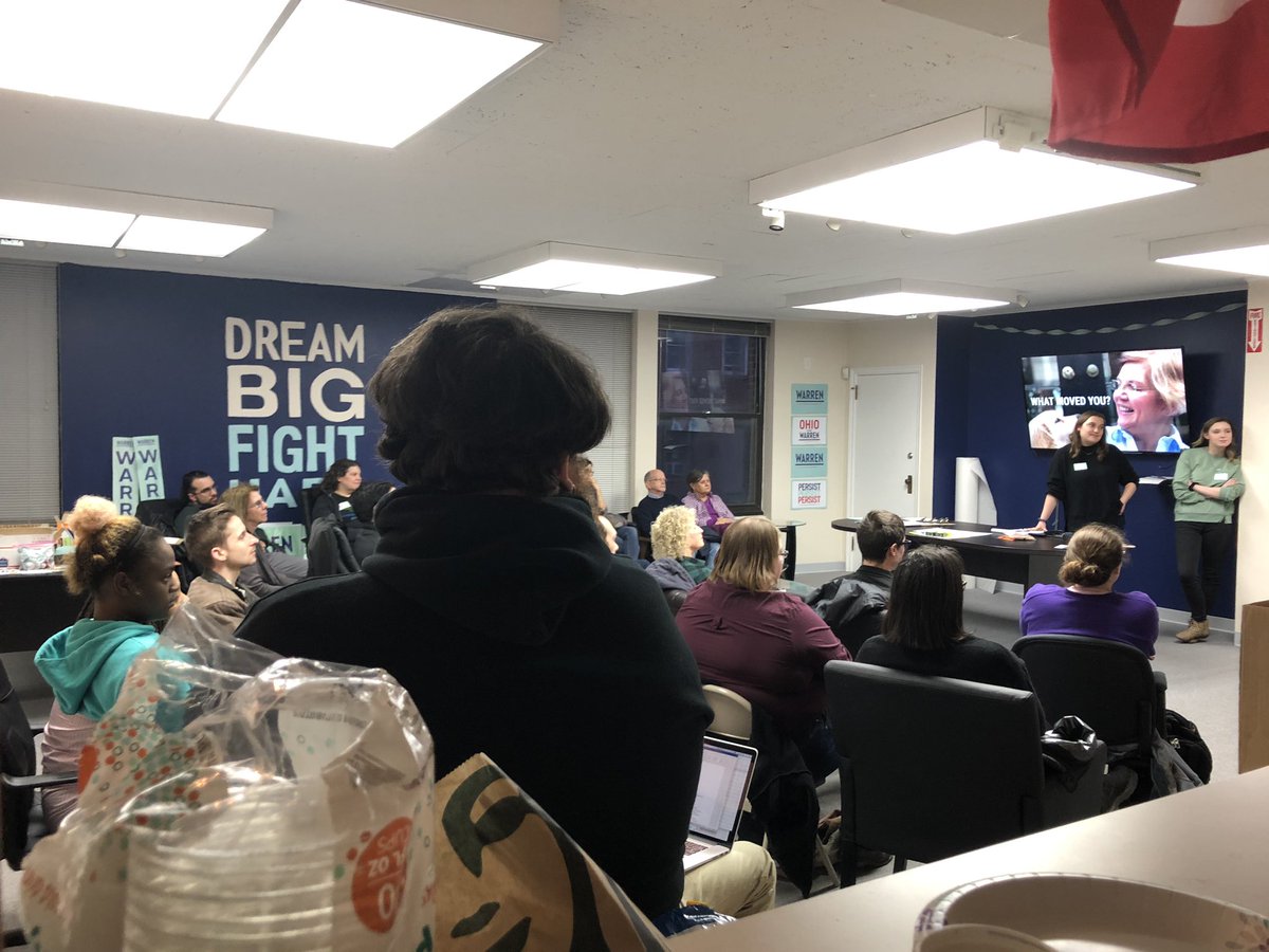 casey__bella's tweet photo. Ignore my bad angles, but there are SO many people in the @CincyForWarren office talking about organizing for the upcoming primary, that I can’t get into the room. I had to climb on our kitchen counter to take this picture. https://t.co/XSfTIJ7Ur5