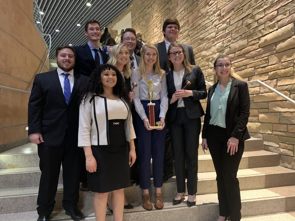 Congratulations to Creighton B for getting an honorable mention at the KU Regional! Congratulations to Creighton A for advancing to ORCs in Ceder Rapids!! #roadtonationals #AMTA