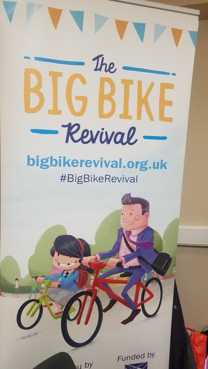 blonde_on_bikes's tweet photo. So tonight #bordersbelles and #VeloEildon attended #CyclingUK Networking event #ScottishBorders.The room was buzzing with enthusiasm &amp; sharing ideas to enable people to discover the joy of cycling. #sustrans #edinburghABC #justcycletweedbank #nhsborders #SBC https://t.co/vUb6DxVNWx