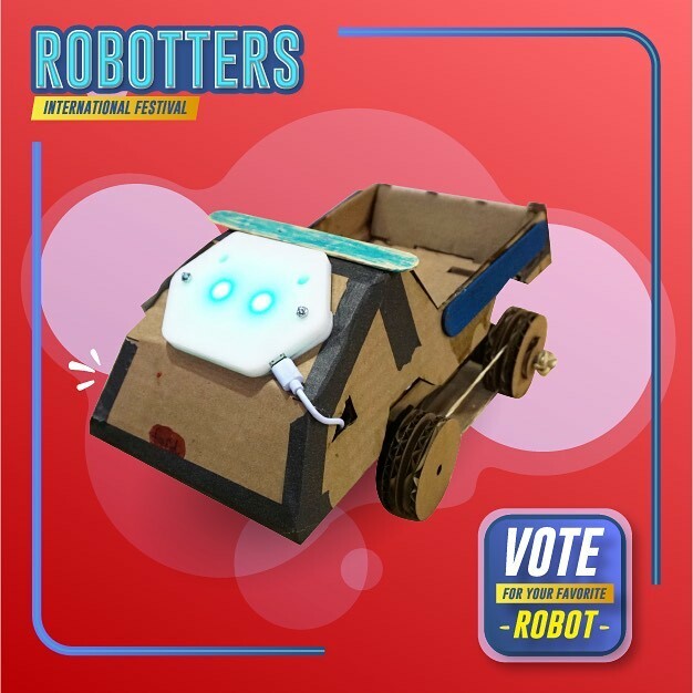 BuckyBot tweet media