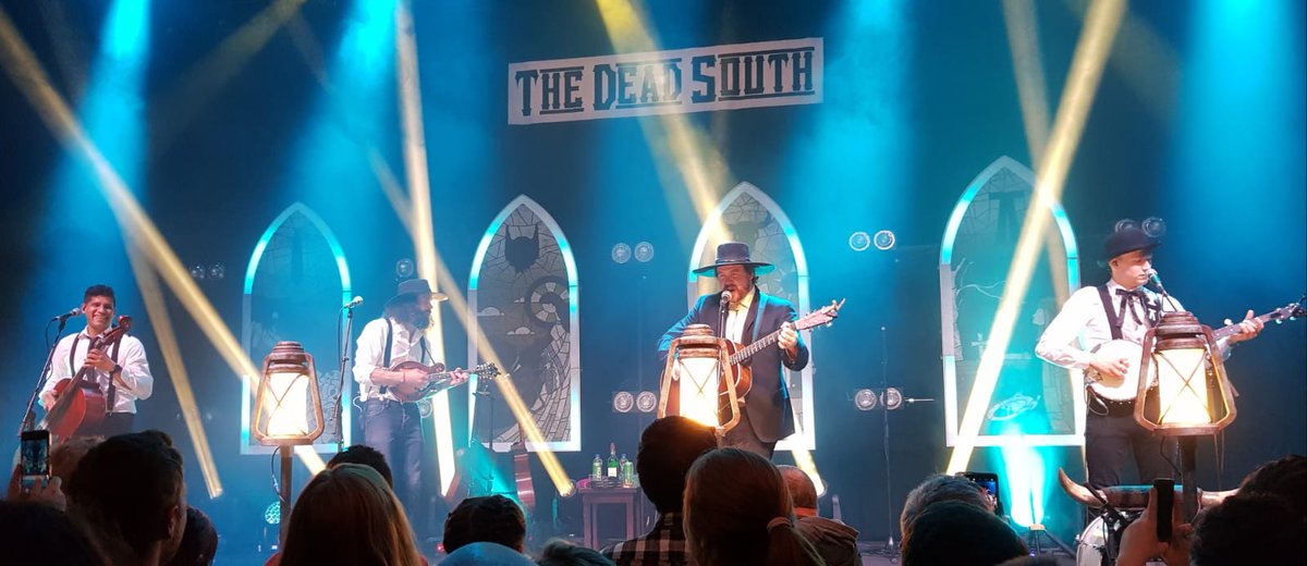 jan7veen's tweet photo. Concert 'Dead South' in Dublin. Prachtige muziek. https://t.co/NOsnCcx9JJ
