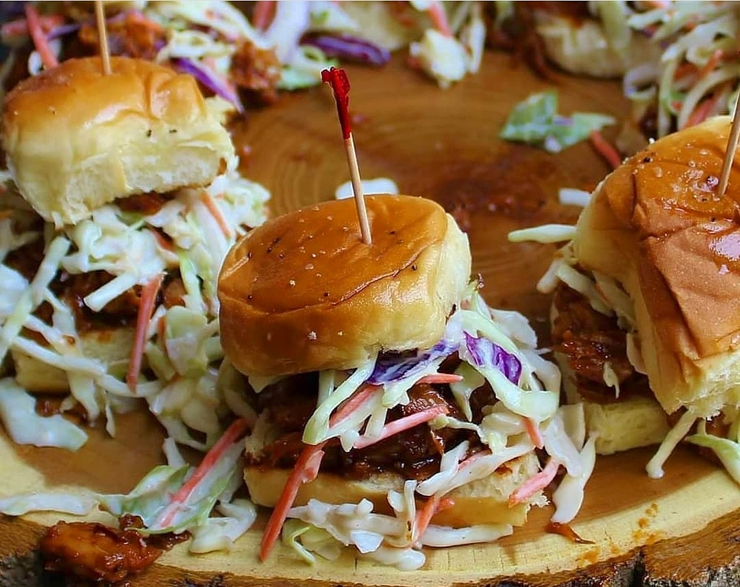 Shantysuppercl1's tweet photo. Come on into the Shanty Supper Club to devour our BBQ Chicken Sliders topped with fresh Coleslaw!
▪︎Available on our #DenverRestaurantWeek Menu!▪︎

https://t.co/C3X6fJwhqj 
#shantysupperclub #denver #supperclub https://t.co/FYy2Wcrwb7