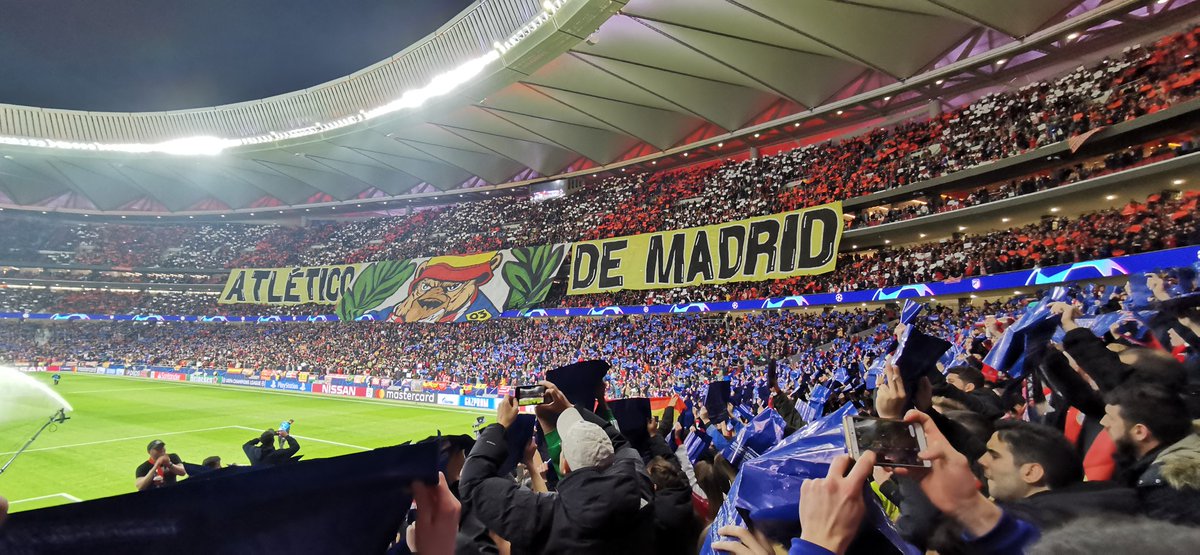 AFans82's tweet photo. Esto es un equipo jugando con corazón, a falta del partido de vuelta contento con este equipo, que una vez más a demostrado que defienden con orgullo está camiseta❤️. Por último decir que lo que criticabais al cholo os podéis ir llendo, siempre confie en él 🏧❤️ https://t.co/W8bAYj1yNU