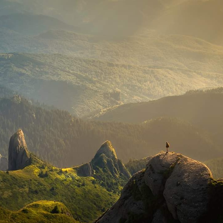 CheapiFlyFares's tweet image. How magical is our planet Earth ❤. Have you been to the top of the Ciucaș Peak in Romania?

📷: David Marcu

#travel #earth #romania