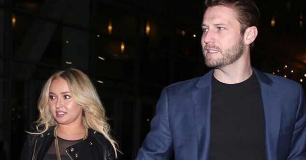enews's tweet photo. Hayden Panettiere's boyfriend Brian Hickerson was arrested on Valentine's Day—again—for domestic battery after he hit Hayden "with a closed fist on the right side of her face." https://t.co/x1K0oVWVcT https://t.co/NmTSIbRDRy