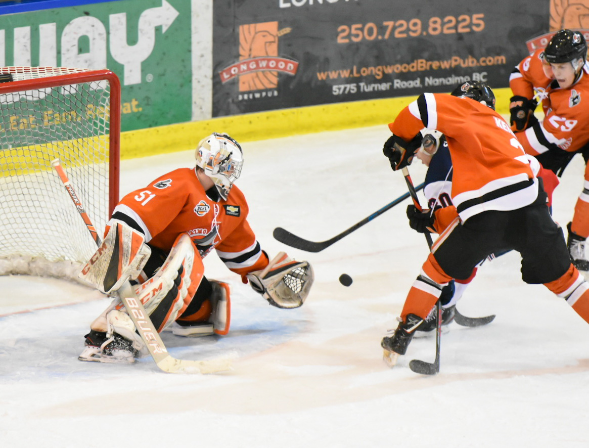 Jordan Naylor breaks Clippers shutout record with three games still to go. 

nanaimoclippers.com/jordan-naylor-…