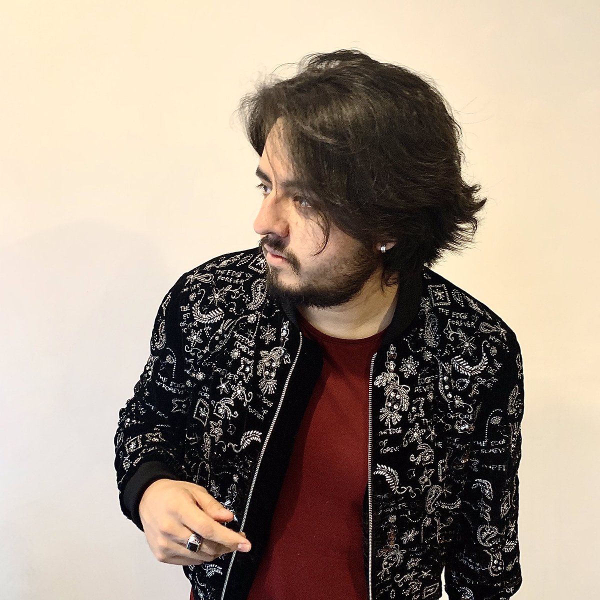 GranBabel's tweet image. 🔙🔙

#Rock #2019ArtistWrapped #2020NewYear #NewMusic #Spotify #Music #Mexico #fashion #Drummer #Birthday #Piscis #18Feb #BEARD