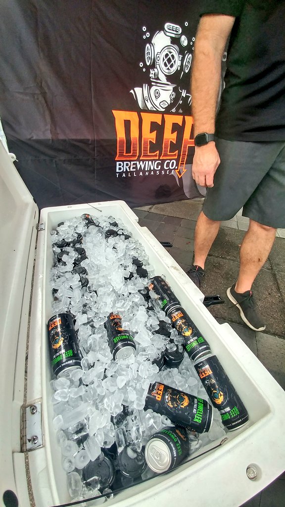DannyAller's tweet photo. All 4 #TLHBreweries were here! Shoutout to @DeepBrew for being the first one set up and the last one with beer. 👊 #TasteOfTLH

3/ https://t.co/1kMcbxj9fv