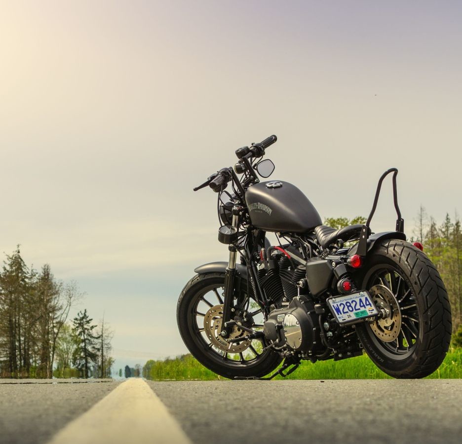 DKCustom1's tweet photo. Good Night Bikers!
#dreaming #lifebehindbars #stockbikessuck #CoilRelo #SpeedoRelo #PlateRelo #TankLift #harleydavidson #harleylife #motorcycles #dkcustom #bikerlife #justride #livefree #ridefree #riding https://t.co/cORRIu4VGJ